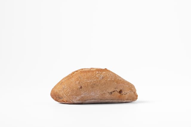 PULGA CON PASAS Y NUECES