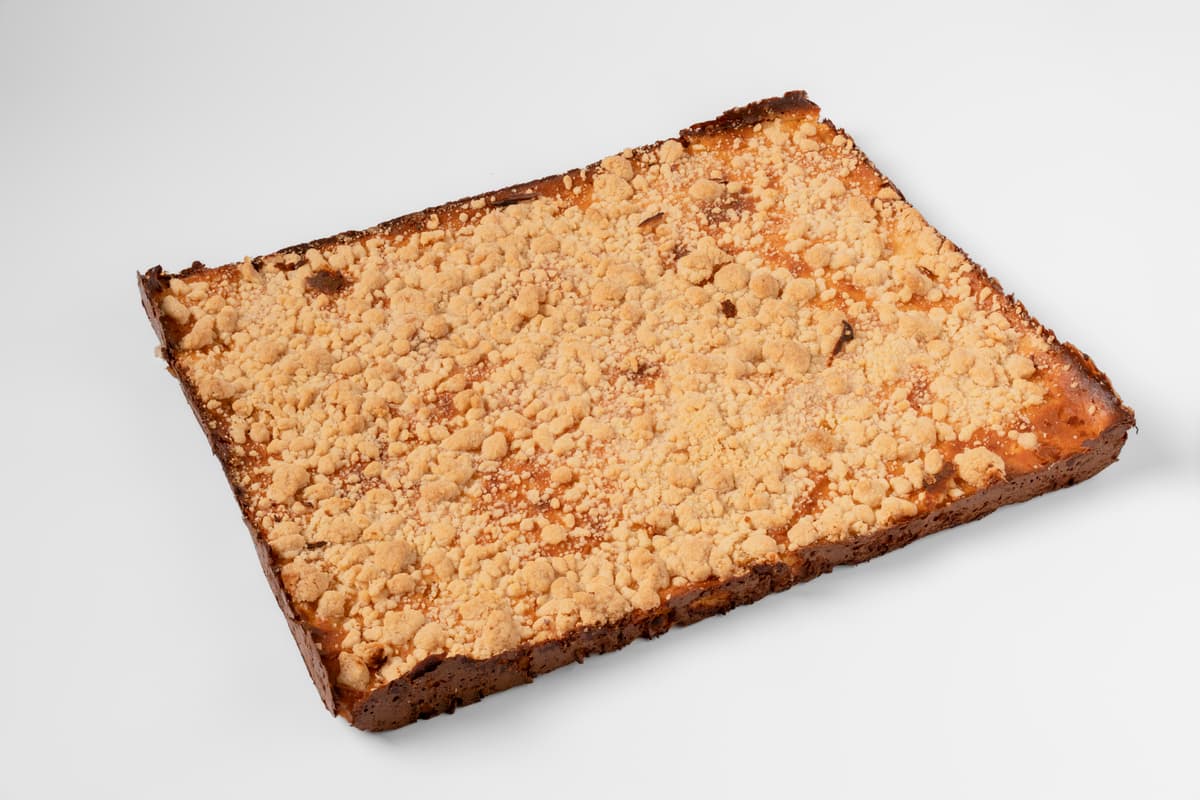 PLANCHA  CRUMBLE DE MELOCOTÓN Y QUESO
