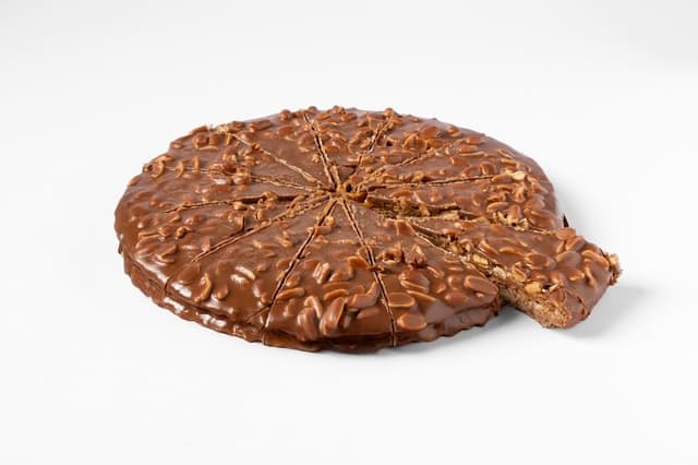 TARTA CARAMELO Y CACAHUETES