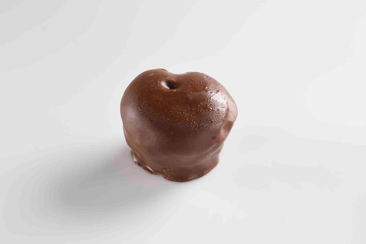 PROFITEROLES DE CHOCOLATE